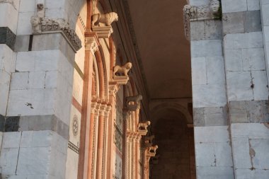 Lucca, Tuscany, İtalya, Ortaçağ Binası.