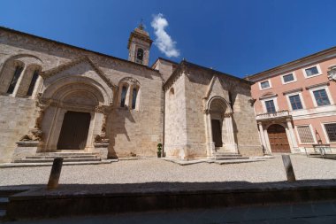 San Quirico d Orcia, Siena 'nın tarihi bir kasabası, Toskana, İtalya