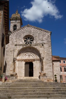 San Quirico d Orcia, Siena 'nın tarihi bir kasabası, Toskana, İtalya