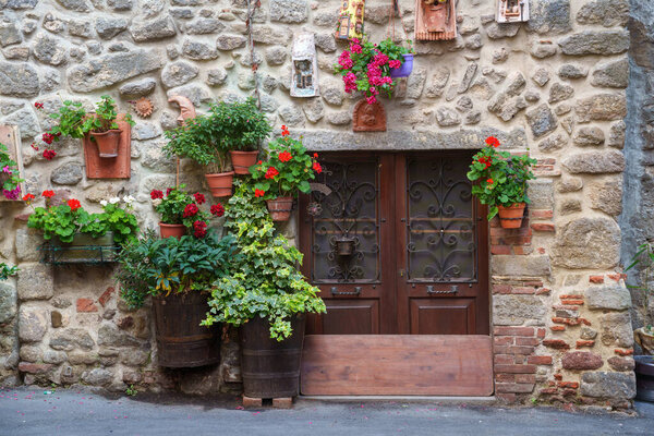 Аббатство Сан Сальваторе, исторический город в провинции Сиена, Тоскана, Италия