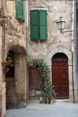 Pitigliano, İtalya 'nın Toskana eyaletinde tarihi bir kasaba.