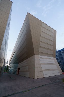 Isernia 'nın modern binaları, Molise, İtalya' nın tarihi şehirleri