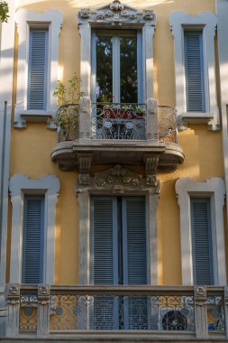 Milano, Lombardiya, İtalya 'daki Procaccini üzerinden tarihi konut binaları