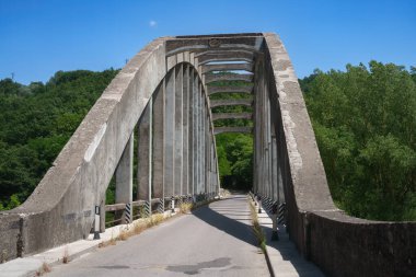 Yazın Muro Lucano 'dan Potenza, İtalya' ya Basilicata 'da manzara
