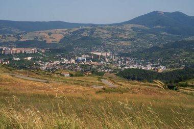 Yazın Muro Lucano 'dan Potenza, İtalya' ya Basilicata 'da manzara