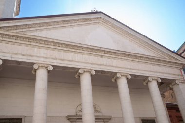 Campobasso, Molise, İtalya 'nın tarihi binalarının dışında.