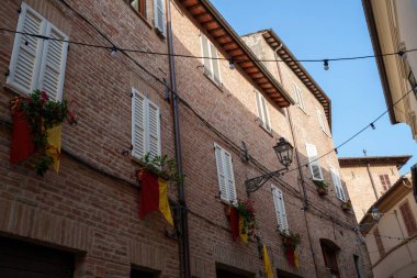 Amandola, İtalya 'nın Marche eyaletinde tarihi bir şehir.