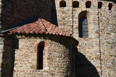 Ortaçağ SS kilisesi. Pietro e Paolo, Agliate, Monza Brianza ili, Lombardy, İtalya