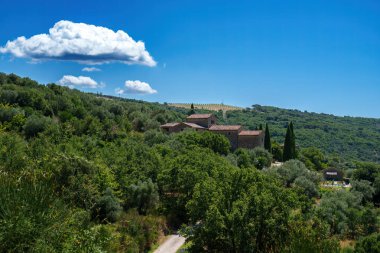 Torricella ve Monte del Lago yakınlarındaki Trasimeno Gölü, Perugia, Umbria, İtalya