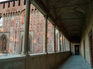 Ortaçağ Castello Sforzesco 'sunun dışı, Milano, Lombardy, İtalya kalesi.