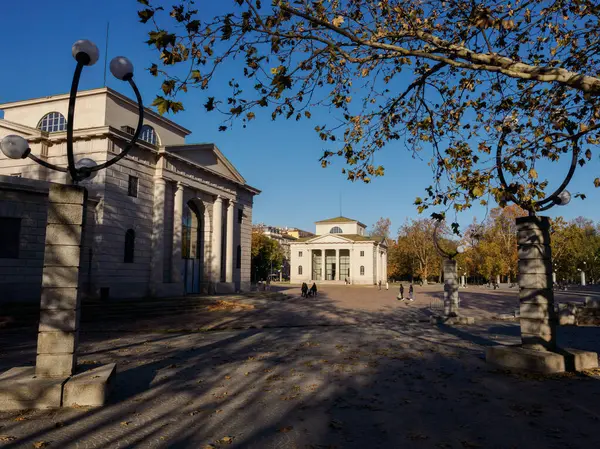 Milano, Lombardiya, İtalya 'da Arco della Pace olarak bilinen tarihi kemer.