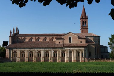 Cortemaggiore 'deki Annunziata Kilisesi ve manastırı, Piacenza ili, Emilia-Romagna, İtalya