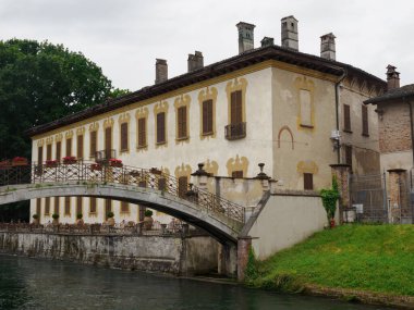 Robecco Konsolosu Naviglio 'da Naviglio Grande boyunca eski binalar, Milano, Lombardy, İtalya