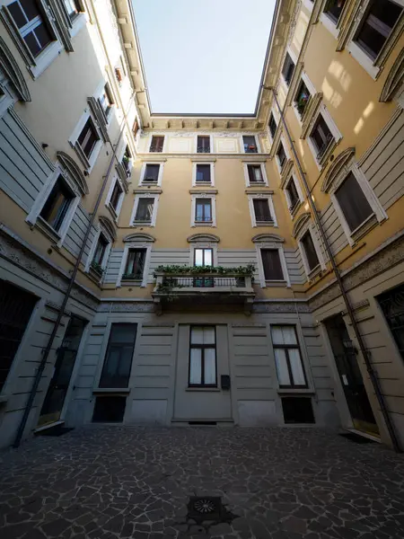 stock image Old residential building along via Biondi in Milan, Lombardy, Italy