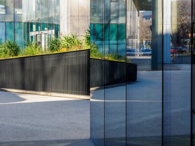 Via Faravelli ve Via Gattamelata boyunca modern bina Milano, Lombardy, İtalya