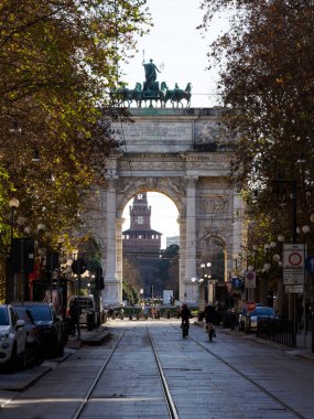 Milano, Lombardiya, İtalya 'da Arco della Pace olarak bilinen tarihi kemer.