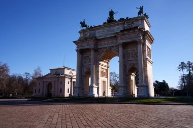 Milano, Lombardiya, İtalya 'da Arco della Pace olarak bilinen tarihi kemer.