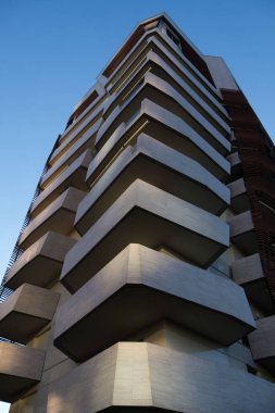 Şehir yaşamı, Milan, Lombardy, İtalya 'da üç kuleli modern ticari ve meskun bölge