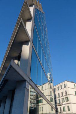 Feltrinelli binası, Viale Pasubio boyunca modern saray Porta Nuova, Milan, Lombardy, İtalya