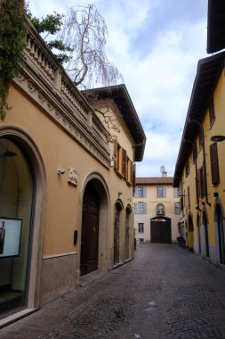 Rho, Milan, Lombardy, İtalya: Pome üzerinden tarihi binalar