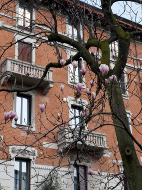Milano, Lombardiya, İtalya 'da Corso Sempione yakınlarındaki eski bir yerleşim yeri.