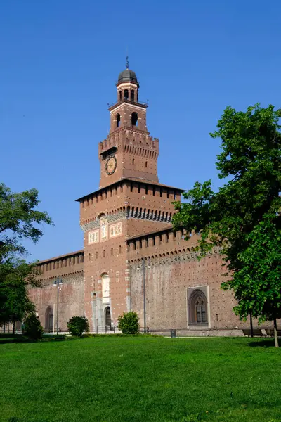 Castello Sforzesco, Milano 'da ortaçağ kalesi, Lombardiya, İtalya