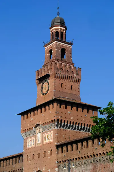 Castello Sforzesco, Milano 'da ortaçağ kalesi, Lombardiya, İtalya