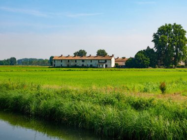 Bereguardo, Pavia, Lombardy, İtalya kanalı boyunca kırsal alan