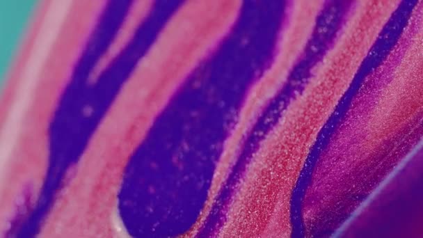 Derrame Pintura Brillante Fondo Fluido Líquido Espumoso Rosa Azul Púrpura — Vídeos de Stock