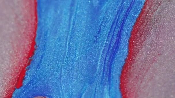 Ola Tinta Brillante Derrame Fluidos Líquido Espumoso Extendiéndose Brillante Azul — Vídeo de stock