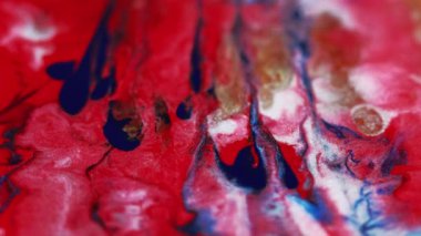 Mürekkep karıştırılmış su. Parıltılı boya. Parlak, kırmızı, beyaz, parlak, parlak, sıvı, mermer kaplama, soyut sanat arkaplanı..