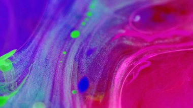 Parıldayan sis dalgası. Neon gradyanı. Bulanık, mavi, pembe, yeşil, parlak, parlak, boya, su, harman, hareket, soyut sanat arkaplanı..