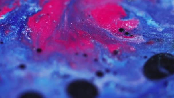 Fundo Mistura Fluidos Líquido Espumante Arte Tinta Lantejoulas Borrão Azul — Vídeo de Stock