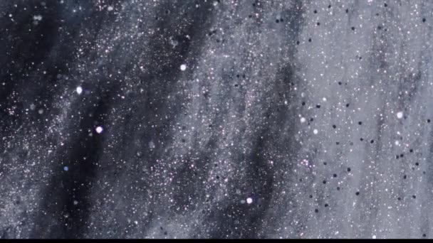 Feestelijke Achtergrond Vallende Glinstering Glitter Sneeuw Gloeiende Zilveren Deeltjes Verspreiden — Stockvideo