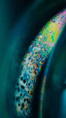 Mürekkep küresi soyut arkaplan. Holografik sıvı. Odaklanmamış renkli balon dokusu serbest alan ile boya dalgası hareketli yüzey.