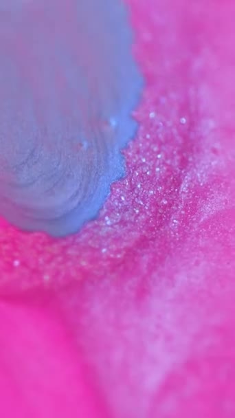 Vídeo Vertical Fundo Tinta Colorida Mistura Cintilante Banho Vertiginoso Onda — Vídeo de Stock