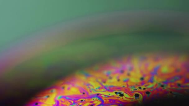 Neonfarben Holographische Flüssigkeit Psychedelischer Traum Defokussiert Blau Orange Rosa Farbe — Stockvideo