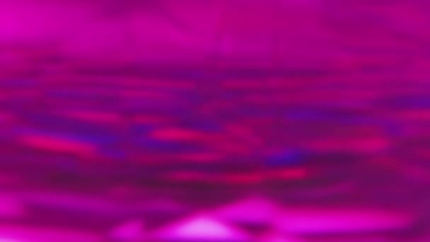 发光背景 玻璃折射钻石光泽 色彩艳丽的彩虹闪耀在旋转的抽象 脱焦棱镜中 — 图库视频影像