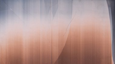 Kırık ekran. Yaşlanmış doku. Pastel pembe arıza gürültü toz zarar görmüş cam retro efekt çizimi soyut arkaplan.