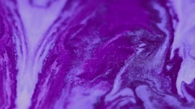 Boya dökülmüş. Parlak mürekkep akışı. Odaklanmamış neon rengi ışıl ışıl desen sıvısı sıçrama dalgası hareketli soyut arkaplan.