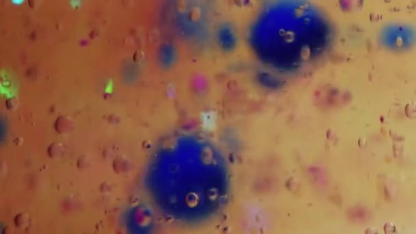 Gelové Bubliny Textury Kapka Barvy Želé Vlhkosti Rozmazat Žlutá Modrá — Stock video