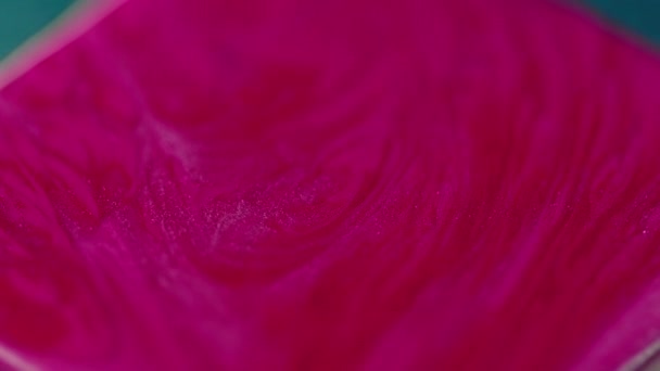 Плавлення Рідини Блискуча Рідина Блискучий Лак Розфокусований Пурпуровий Рожевий Колір — стокове відео
