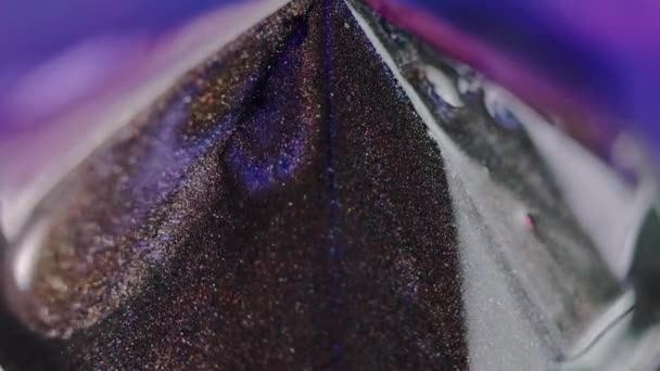 Glitzerpyramide Farbkleckse Defokussiert Neon Blau Lila Bronzefarbe Glühend Schimmernde Teilchen — Stockvideo