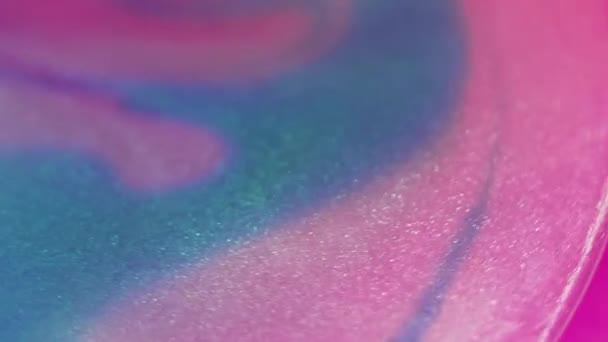 Glitzernde Ölblase Defokussiert Neon Magenta Rosa Blau Weiß Schimmernde Textur — Stockvideo
