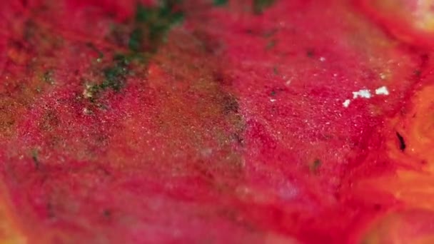 水墨流 亮晶晶的波浪红色橙色闪烁着质感透明湿漆液运动抽象艺术背景 — 图库视频影像