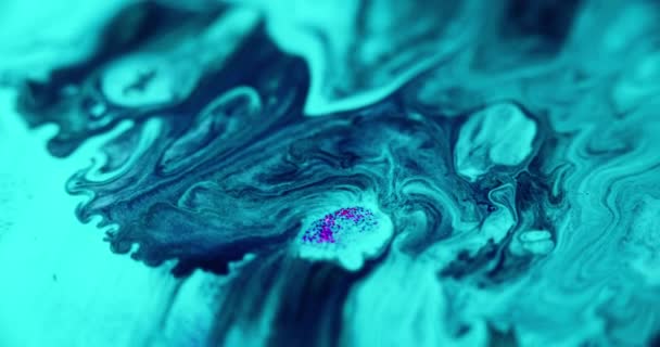Pinte Fluxo Água Mistura Tinta Desfocado Azul Preto Cor Emulsão — Vídeo de Stock