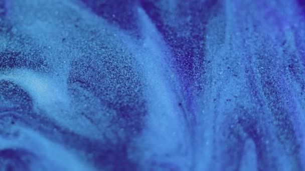 Искрящаяся Краска Поток Чернил Размытый Голубой Цвет Блестит Гладкая Текстура — стоковое видео