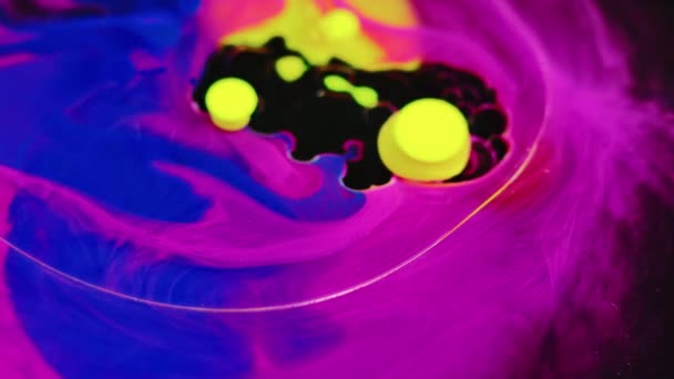 Ink Splash Neon Mist Paint Oil Bubbles Defocused Purple Blue — Stock Video
