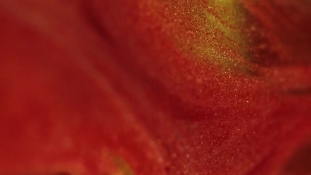 반짝이는 물방울 페인트 분리된 빨간색 빛나는 피라미드 — 비디오