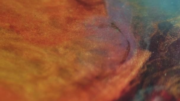 Textura Fluida Brillo Burbuja Petróleo Mezcla Agua Pintura Desenfocado Amarillo — Vídeos de Stock